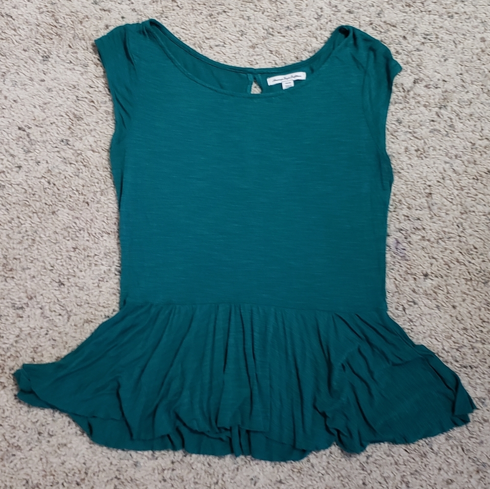 🌷American Eagle Peplum top size XS